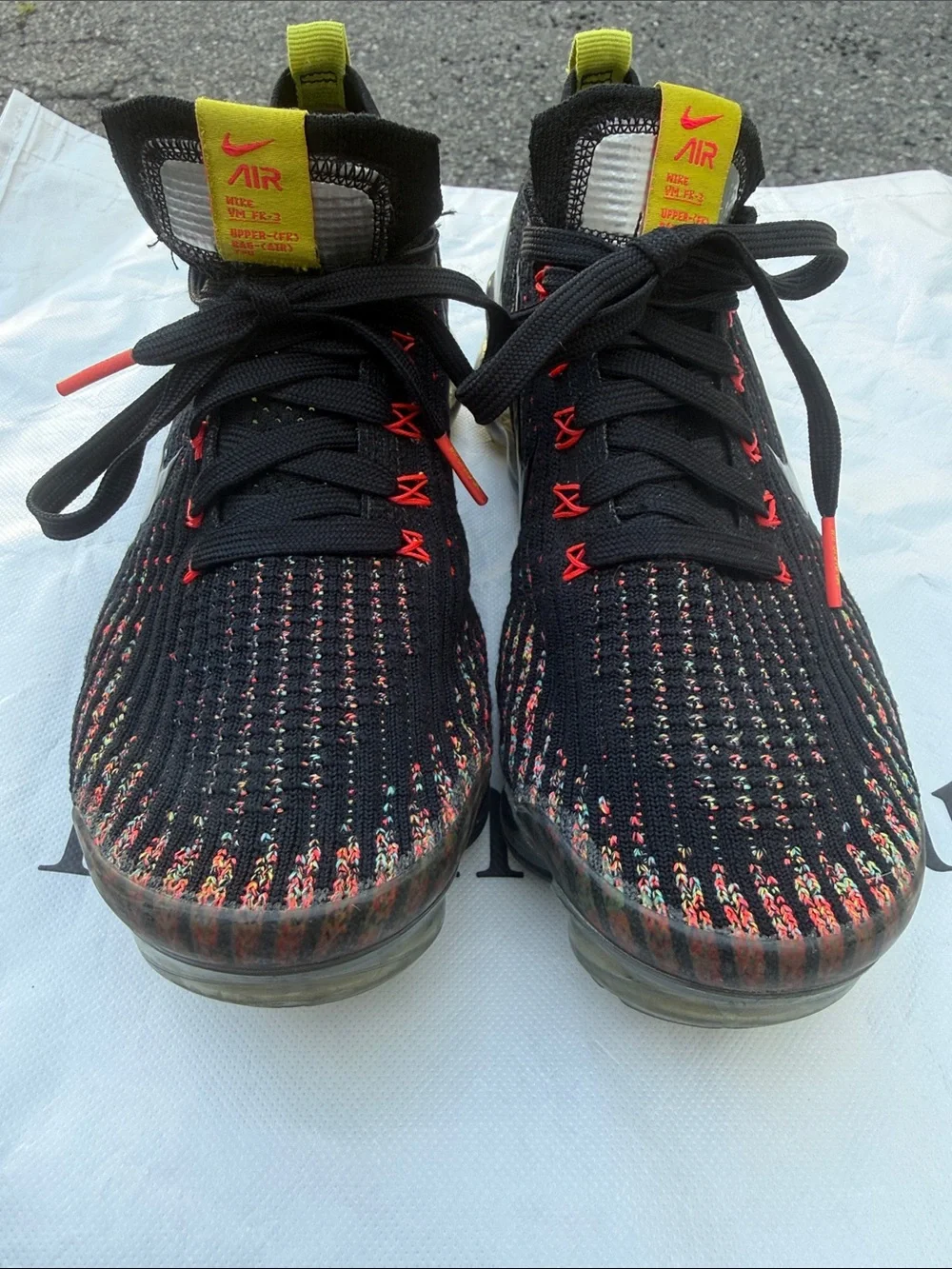 Nike flexible flyknit